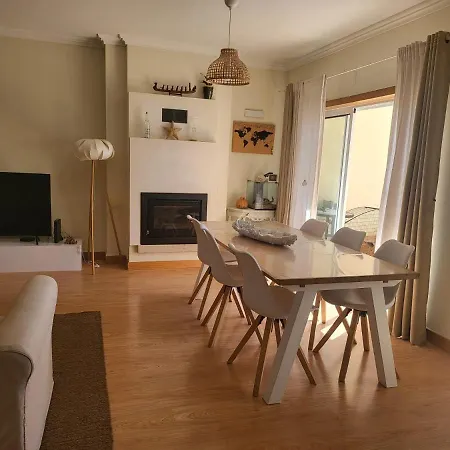 Prázdninový dům Miamar House 6 Sesimbra